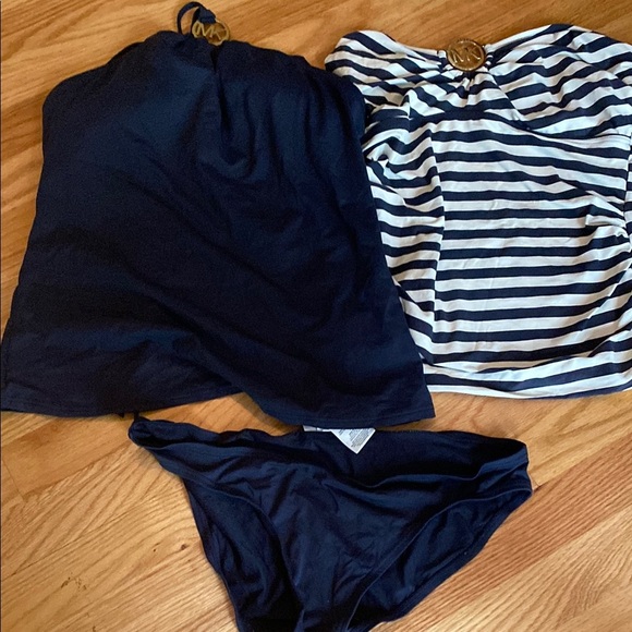 Michal kits Navy and Striped Swimwear Set.  3pieces - Picture 1 of 4